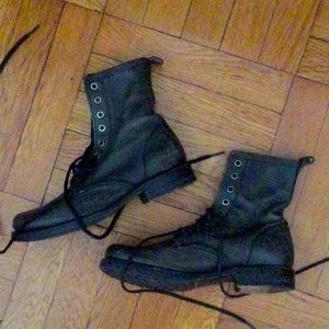 Frye Veronica Combat boots size 7